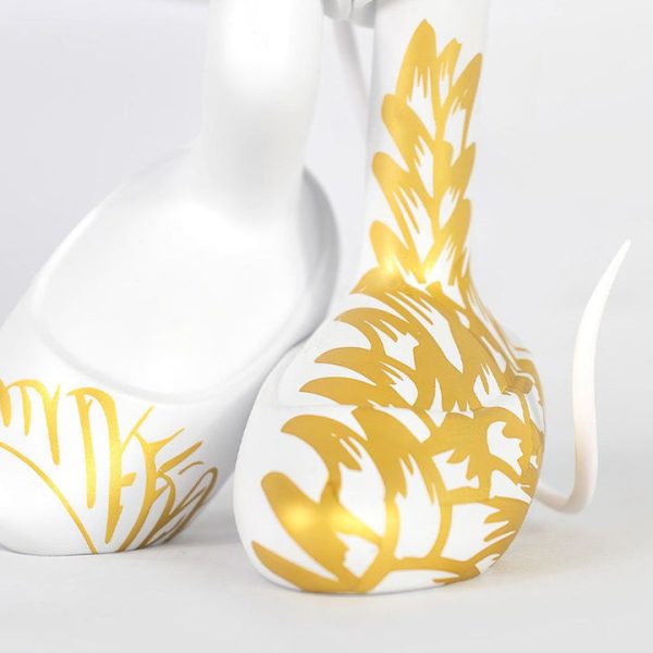 130d5a7a-a593-4851-8a9a-e1a751d302e0_720x-2