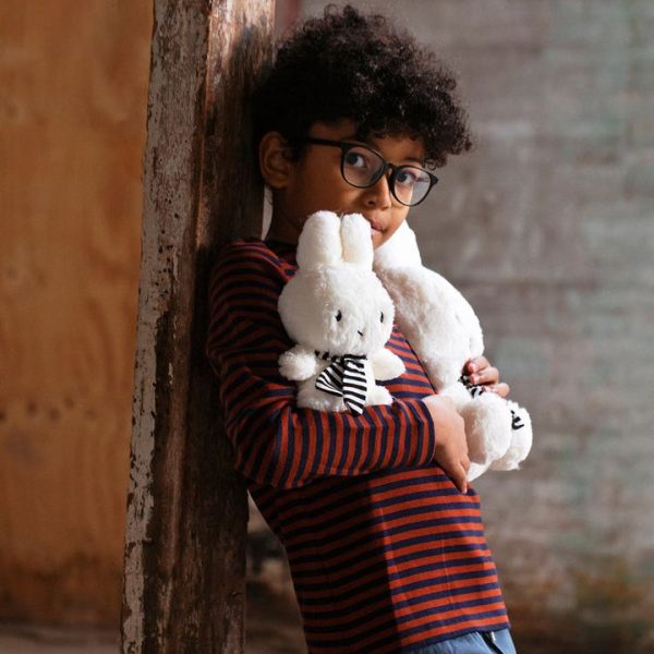 6168e827-9570-4fa9-8d29-9fc5db2afe79_720x-2