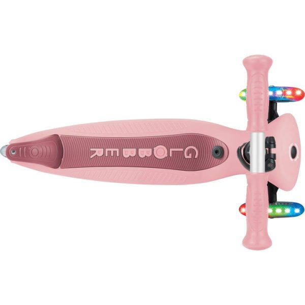 912c5a14-5afa-42eb-b66d-1674b878cb12_720x-6