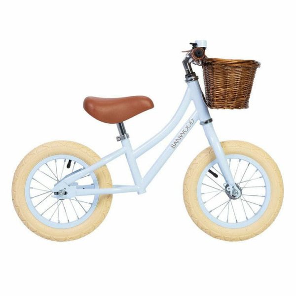 banwood-preschool-balance-bike-banwood-first-go-sky-29022121197655_720x-1