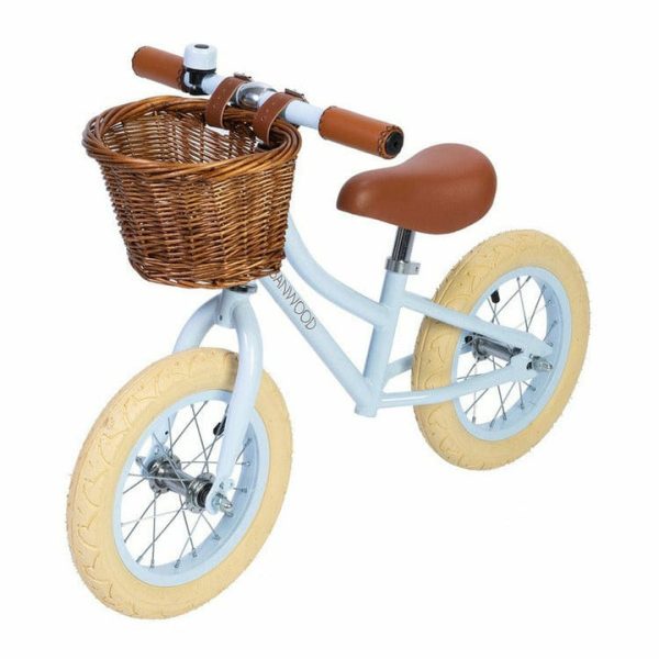banwood-preschool-balance-bike-banwood-first-go-sky-29022121427031_720x-1