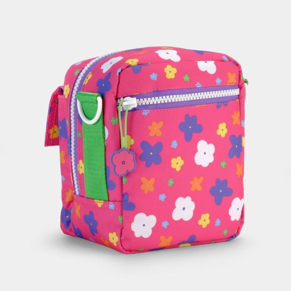 barbie-world-of-barbie-throwback-barbie-600-instant-camera-bag-1146600190_720x-3