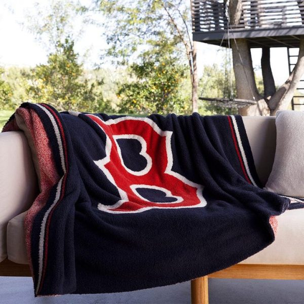 barefoot-dreams-trend-accessories-cozychic-boston-red-sox-throw-blanket-32498165547095_720x-2