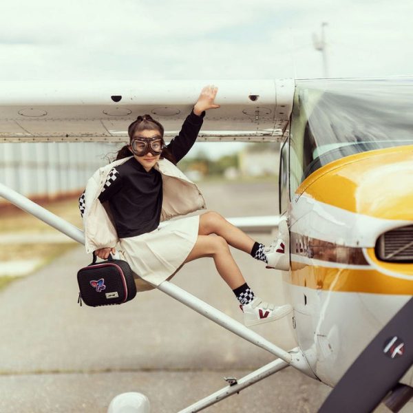 c18c2329-bf6a-4a3c-a05e-46aa56f609e7_720x-1