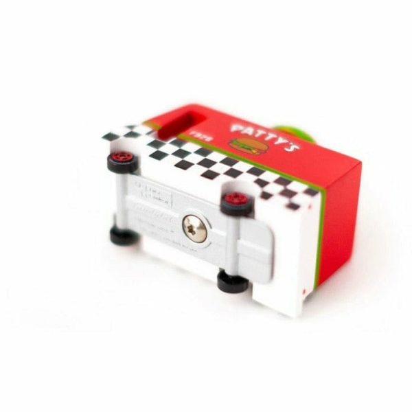 candylab-vehicles-pattys-hamburger-van-14827683217495_720x-1