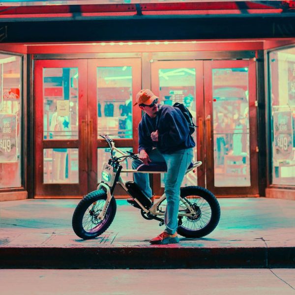 e0a4b251-bbcd-4621-b048-98eb99c65b58_720x-1