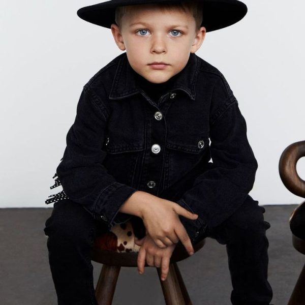 eo-play-room-decor-cow-chair-30545891229783_720x-1