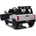 freddo-outdoor-24v-4x4-chevrolet-silverado-2-seater-ride-on-truck-for-kids-white-31443897024599_720x-3