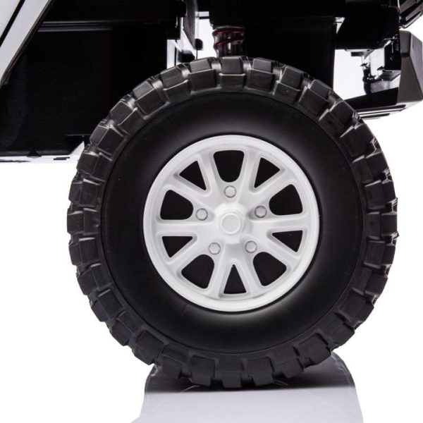 freddo-outdoor-24v-freddo-raider-2-seater-ride-on-white-31137767456855_720x