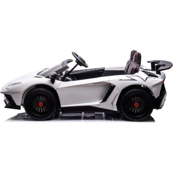 freddo-outdoor-24v-lamborghini-aventador-2-seater-ride-on-car-for-kids-white-32137695985751_720x-2