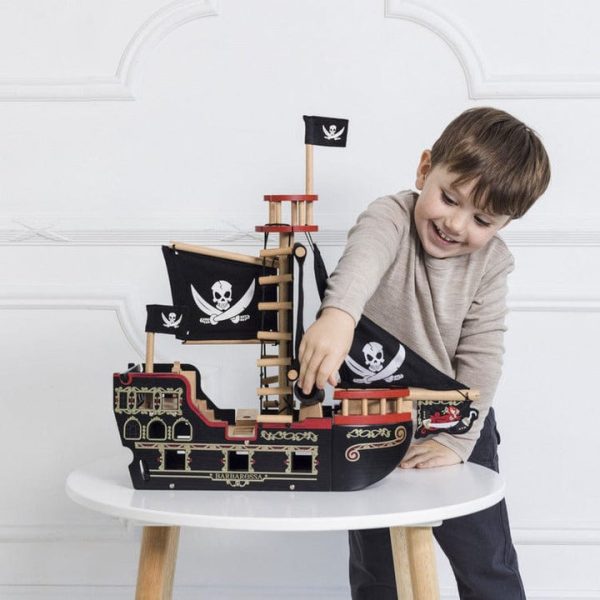 le-toy-van-preschool-barbarossa-pirate-ship-29823121260631_720x