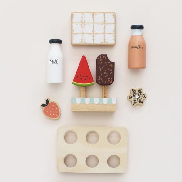 le-toy-van-preschool-kitchen-pretend-play-fridge-freezer-31479761338455_720x-7