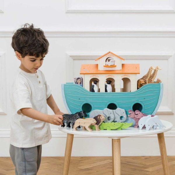 le-toy-van-preschool-noah-s-great-wooden-ark-animals-23-pieces-31480125063255_720x-6