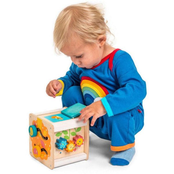 le-toy-van-preschool-petit-activity-cube-29730839593047_720x-8