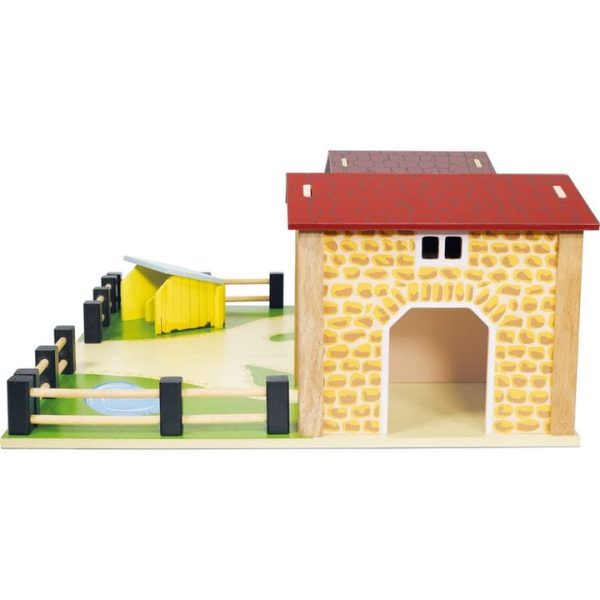 le-toy-van-preschool-wooden-farmyard-stables-31480126079063_720x-5