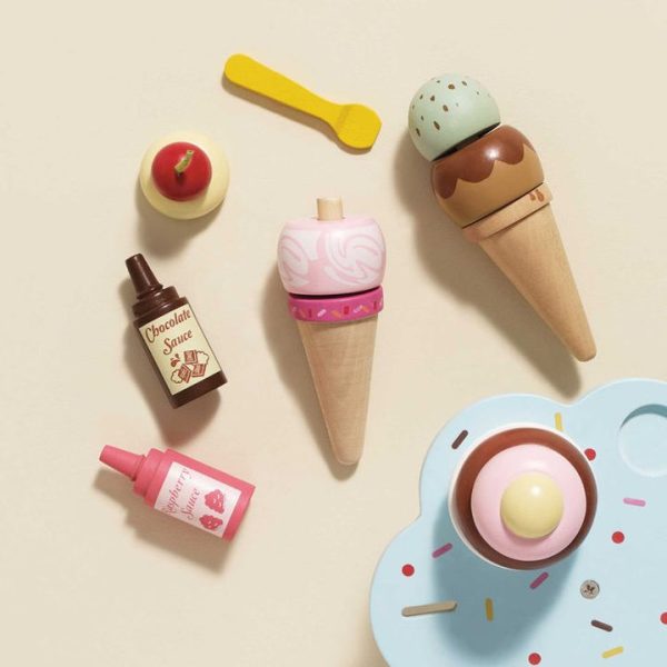 le-toy-van-preschool-wooden-ice-cream-stand-toppings-1153095558_720x-1