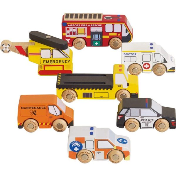 le-toy-van-preschool-wooden-set-of-7-emergency-vehicles-32563048841303_720x-6