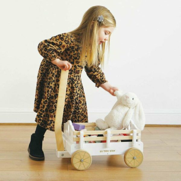 le-toy-van-room-decor-pull-along-wagon-28284465938519_720x-5