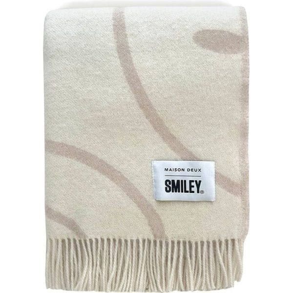 maison-deux-room-decor-smiley-blanket-white-grey-31899819671639_720x-2