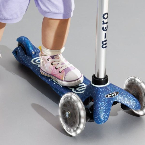 micro-kickboard-outdoor-micro-mini-glitter-led-scooter-navy-32480894517335_720x-3