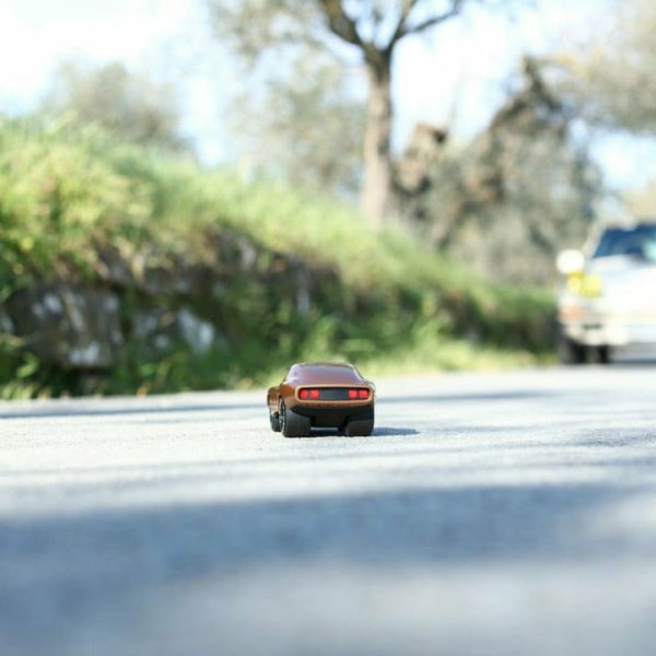 playforever-vehicles-leadbelly-burnside-car-toy-gold-29388810780759_720x-2