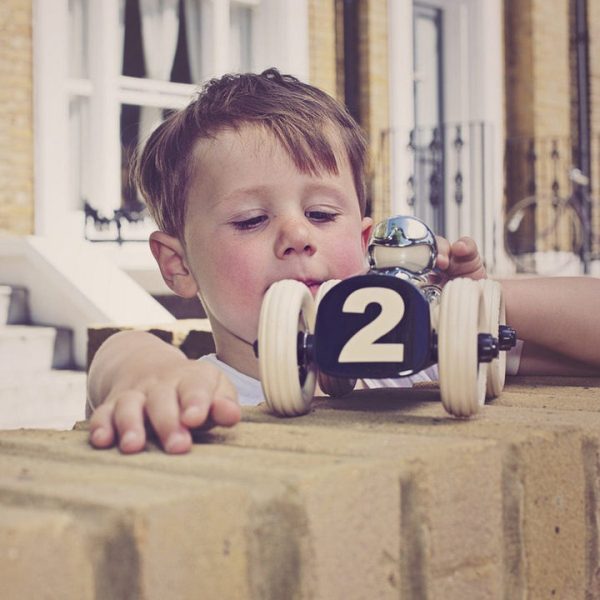 playforever-vehicles-midi-clyde-car-toy-midnight-blue-30261433139287_720x-2