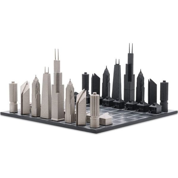 skyline-chess-games-chicago-edition-stainless-steel-chess-set-with-wood-map-board-31579732181079_720x