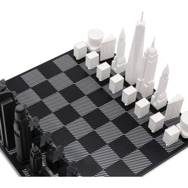 skyline-chess-games-new-york-versus-los-angeles-acrylic-chess-set-with-black-and-white-wood-hatch-board-31783556841559_720x