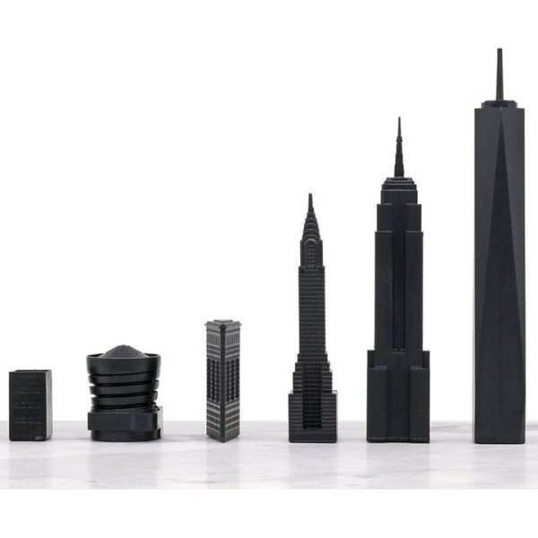 skyline-chess-games-new-york-versus-los-angeles-acrylic-chess-set-with-marble-hatch-board-31783556710487_720x-1