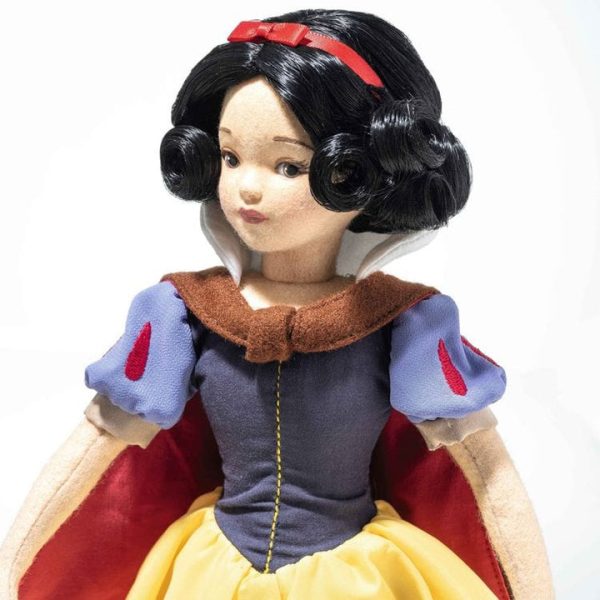 steiff-north-america-inc-plush-preorder-limited-edition-disney-snow-white-31161078218839_720x-1