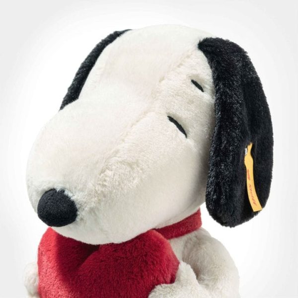 steiff-north-america-inc-plush-snoopy-love-with-red-heart-32742845972567_720x-2