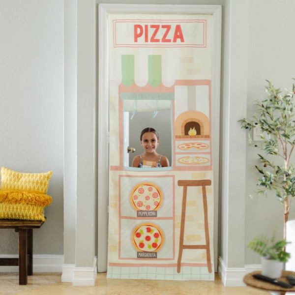 swingly-preschool-sandwich-pizza-shop-storefront-1151710756_720x