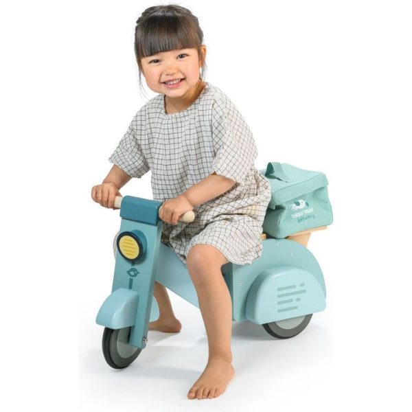 tender-leaf-toys-preschool-delivery-scooter-1130106599_720x-3