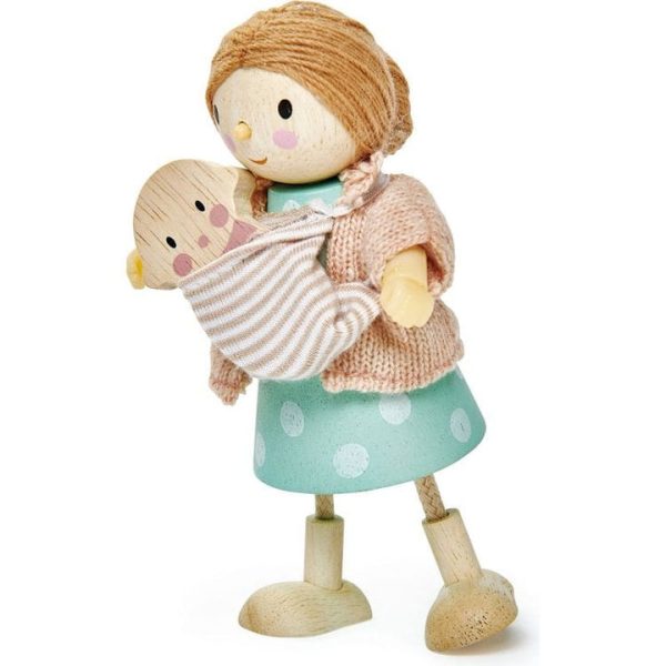 tender-leaf-toys-preschool-the-goodwood-family-wooden-dolls-32422991495255_720x-4
