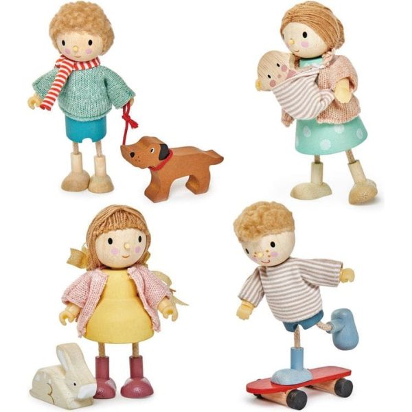 tender-leaf-toys-preschool-the-goodwood-family-wooden-dolls-32422991790167_720x-6