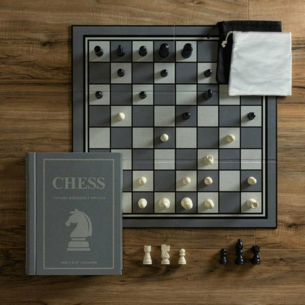 ws-game-company-games-chess-vintage-bookshelf-edition-28900029333591_720x