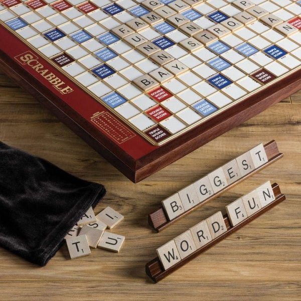 ws-game-company-games-scrabble-giant-deluxe-edition-30648944001111_720x